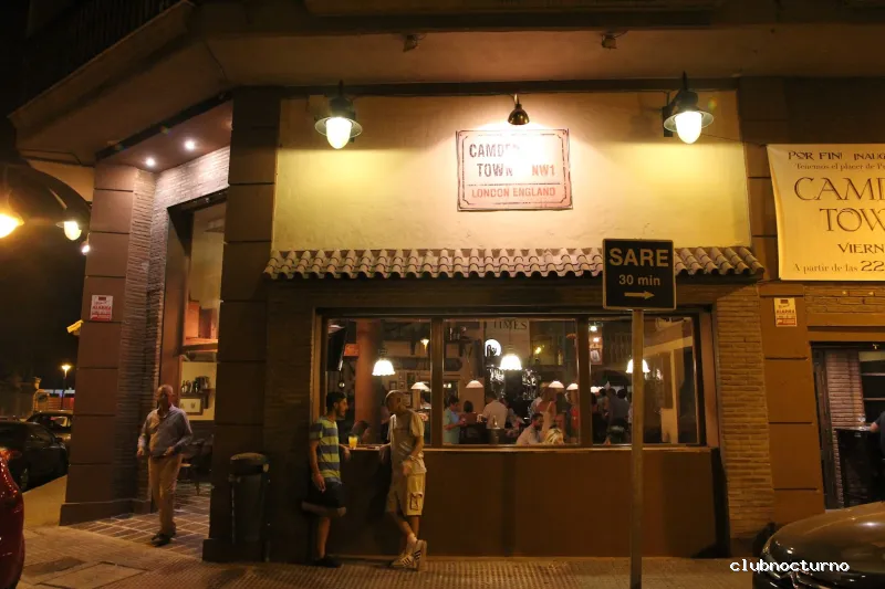 Camden Town Pub - La Malagueta