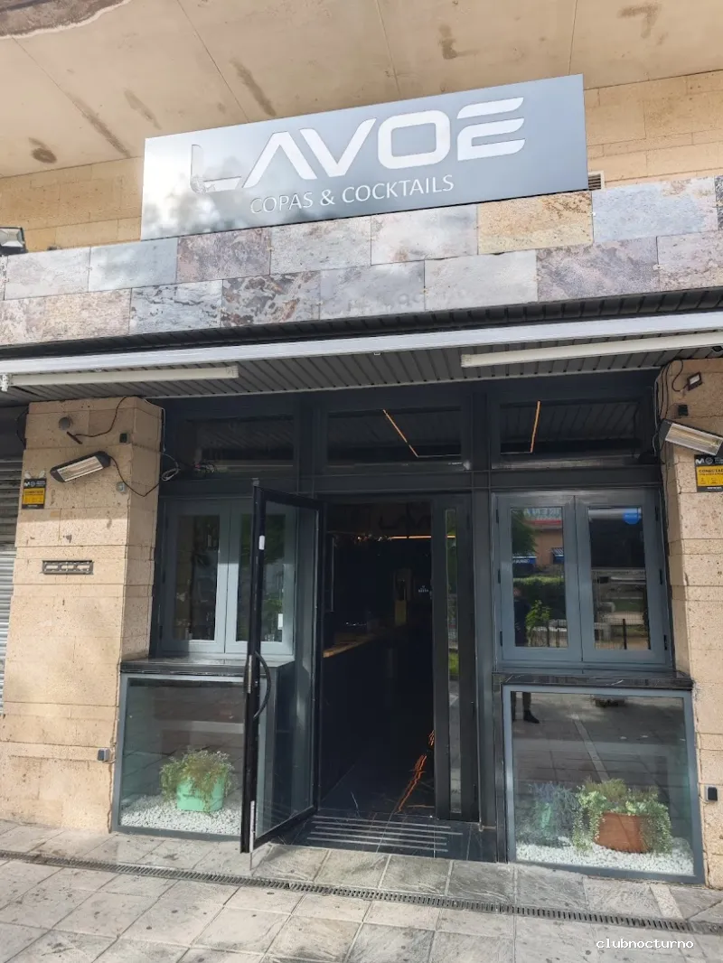 Lavoe Copas & Cocktails