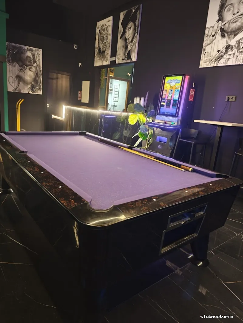 Lavoe Copas & Cocktails