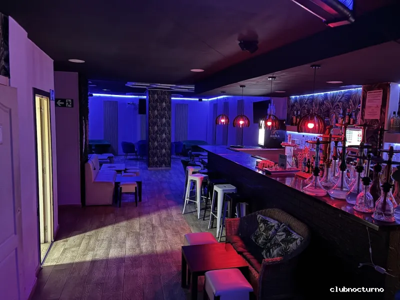 Malas decisiones lounge