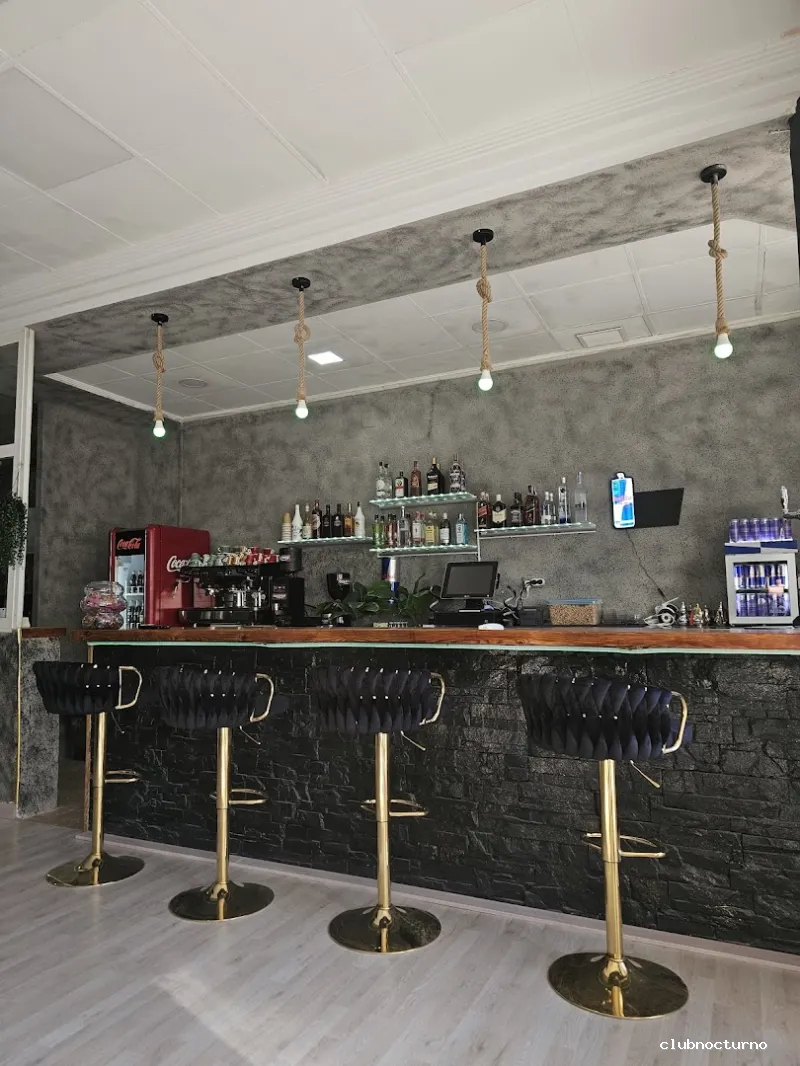 Magic smoke shisha lounge