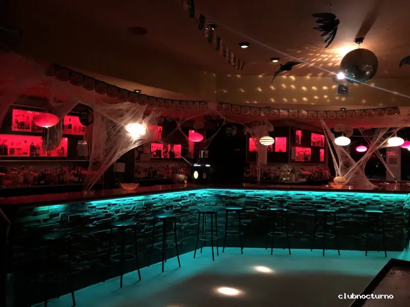 Tirachinas Disco-Pub