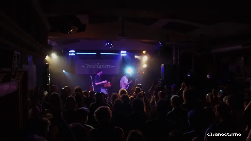 La Sala Buda Benavente