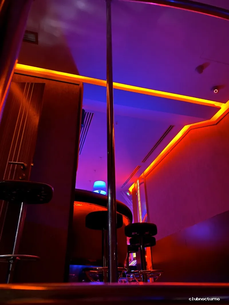 SKYLAB - Gentlemen’s Club