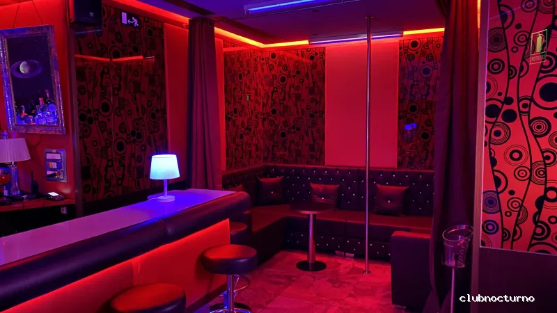 SKYLAB - Gentlemen’s Club