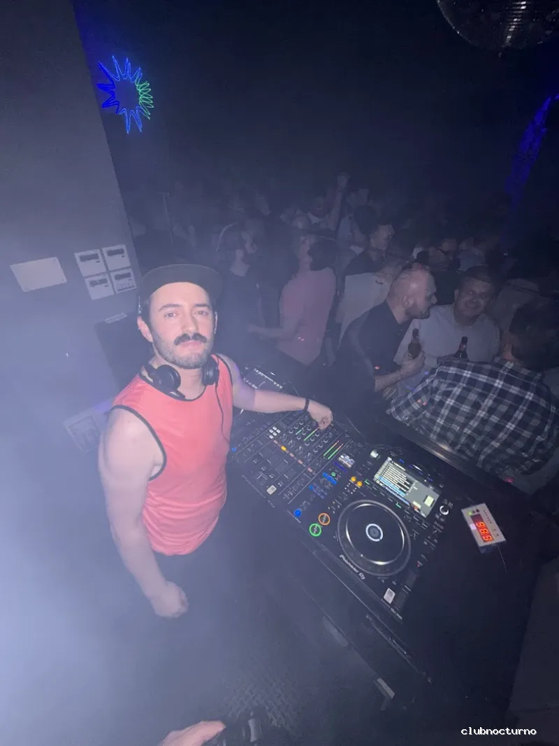 Long Play Madrid - Discoteca en chueca