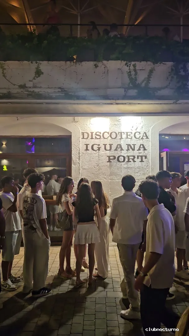 Iguanaport - Discoteca & Terraza