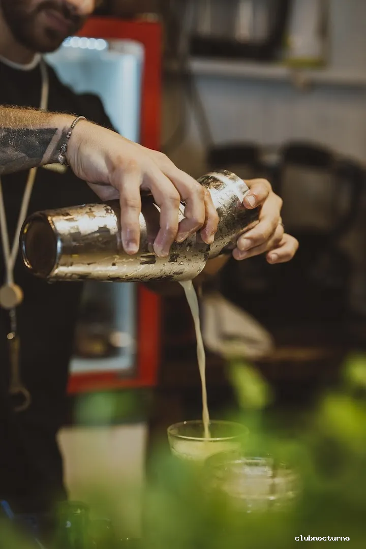 Iguanaport - Discoteca & Terraza