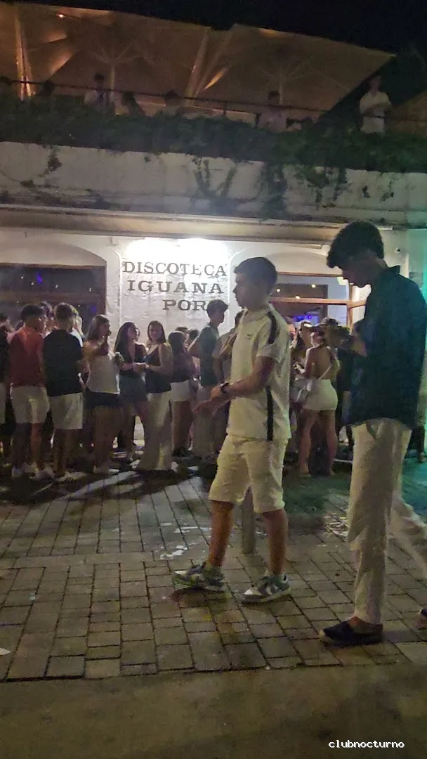 Iguanaport - Discoteca & Terraza