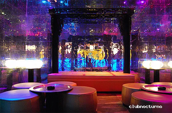 Las Palmeras - Night Pub Alicante