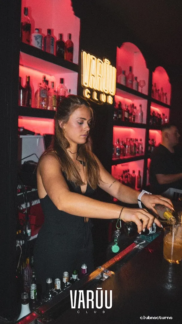 VARÚU CLUB