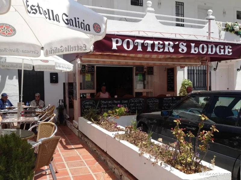 Potter's Lodge