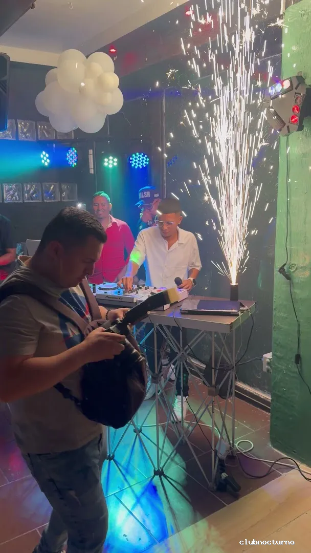 LATIN PUB D’ PUT@ MADRE TORREVIEJA