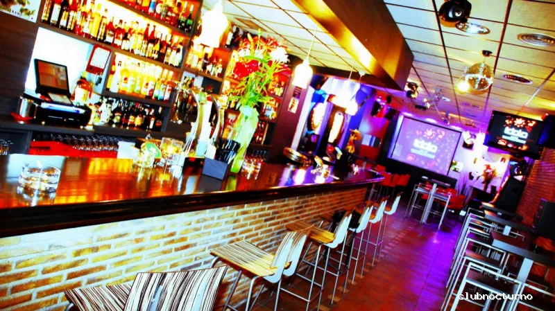 Idolo Lounge Bar