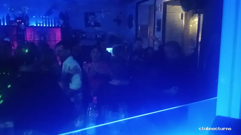 Es Vinil Cafe - Lounge