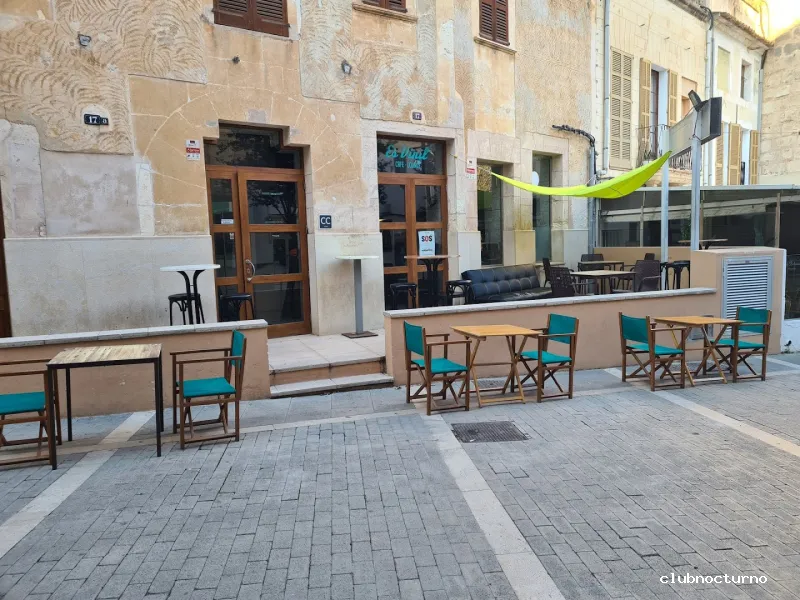 Es Vinil Cafe - Lounge