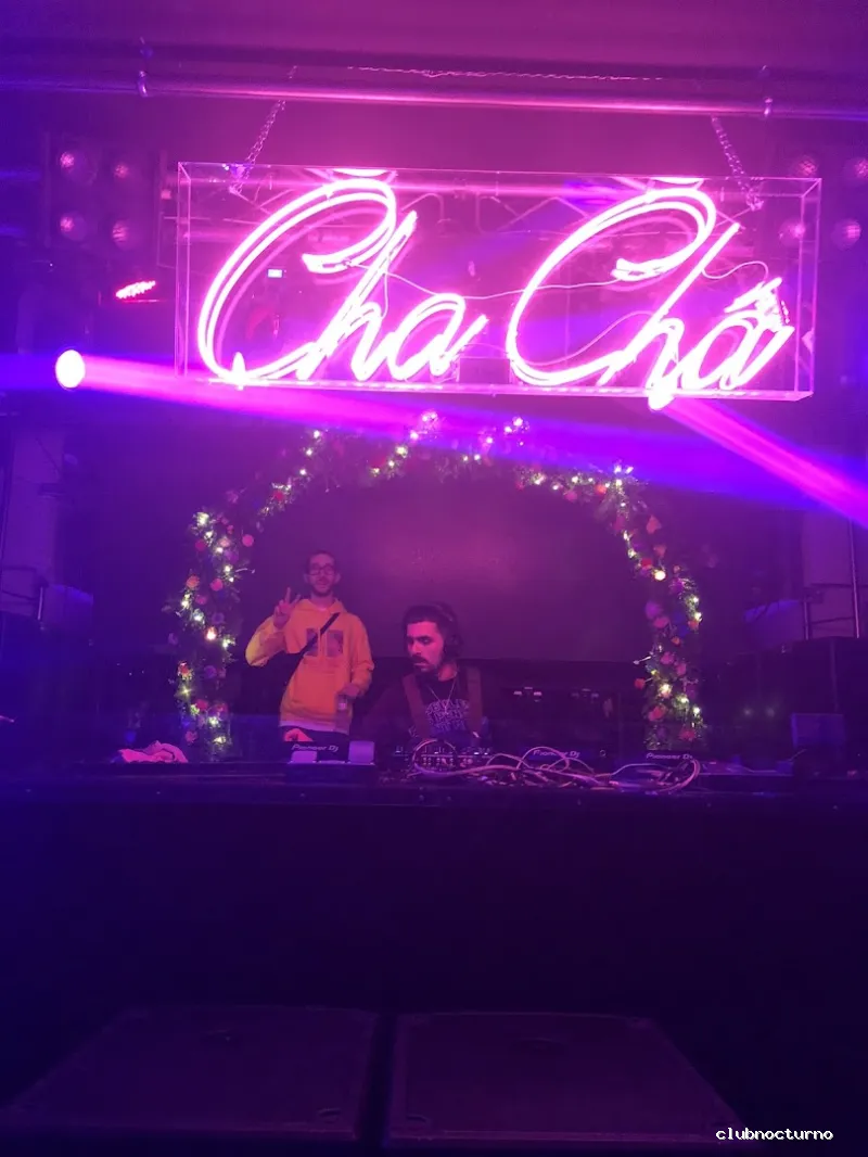 CHA CHÁ The Club