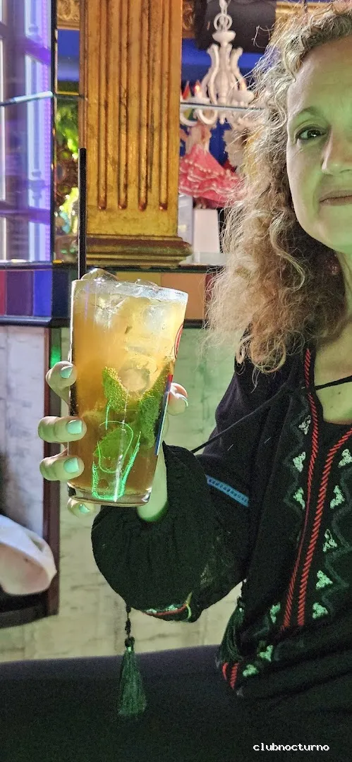 Six Colours - Granada