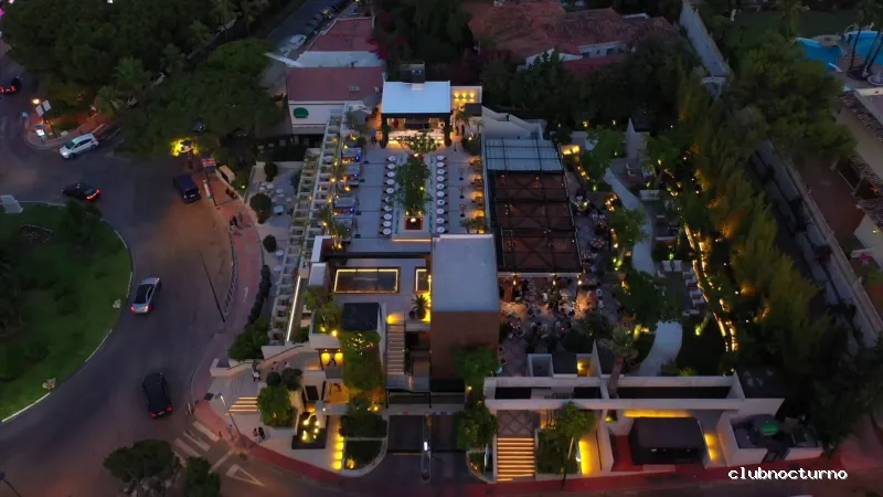 AIR By BREATHE - Rooftop Bar & Signature Cocktails Marbella