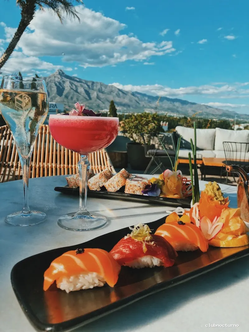 AIR By BREATHE - Rooftop Bar & Signature Cocktails Marbella