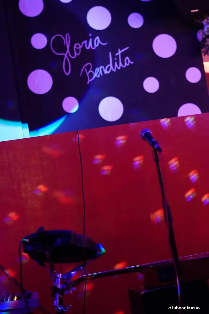 Gloria Bendita