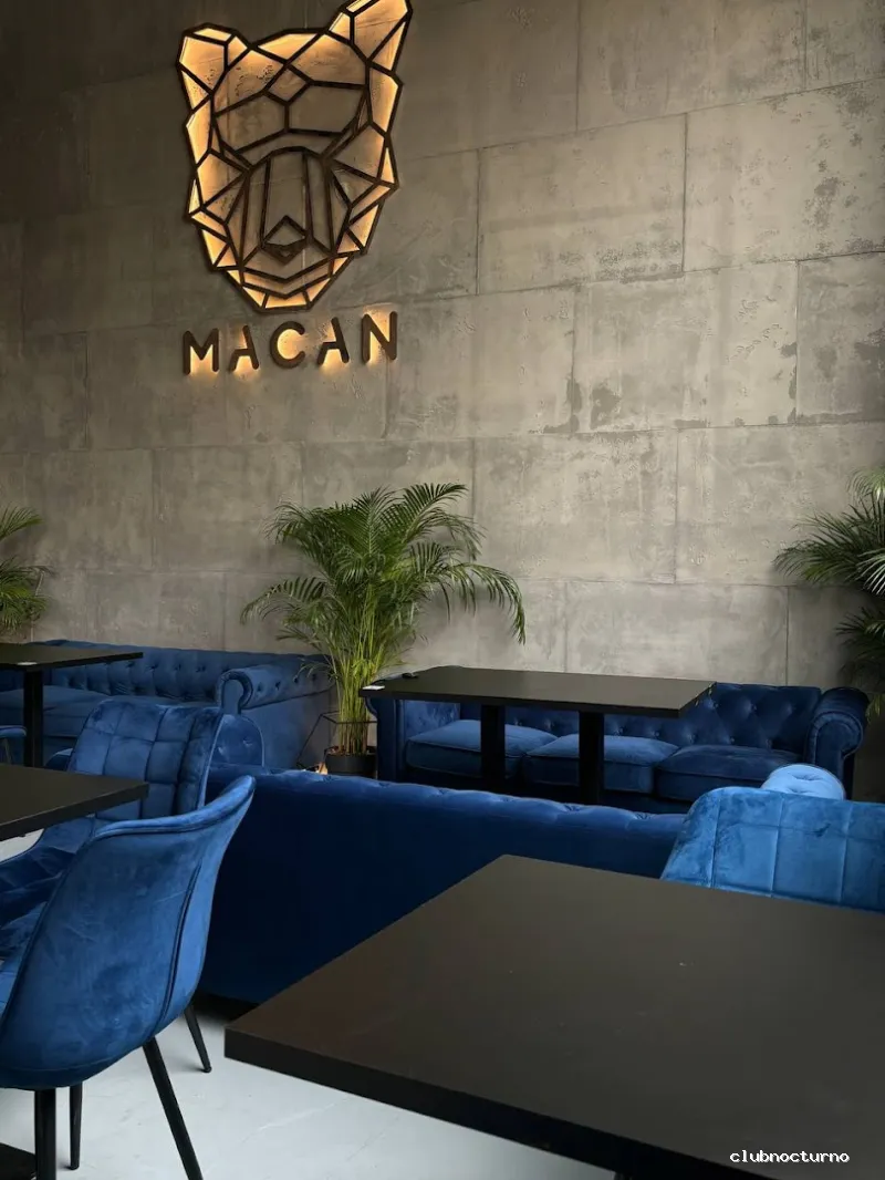 MACAN LOUNGE BAR