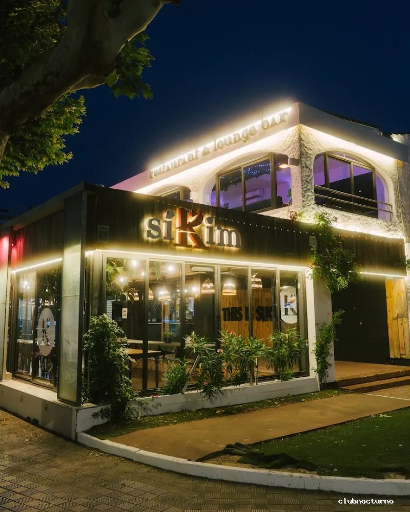 Restaurante SíKim Empuriabrava | Pub & Disco