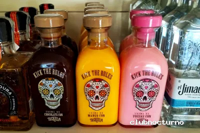 UNDERGROUND ROCK-BAR