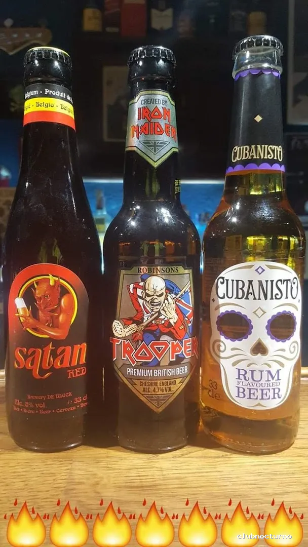 UNDERGROUND ROCK-BAR