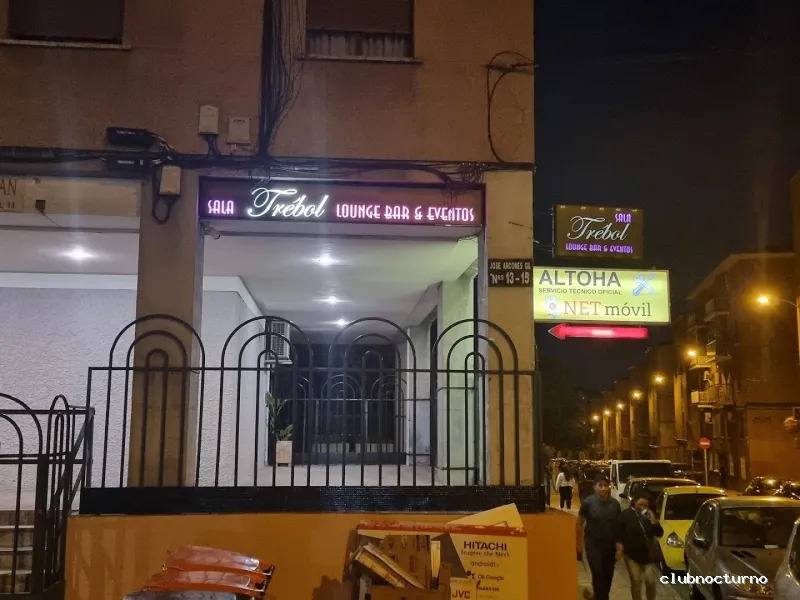 Discoteca Latina TREBOL