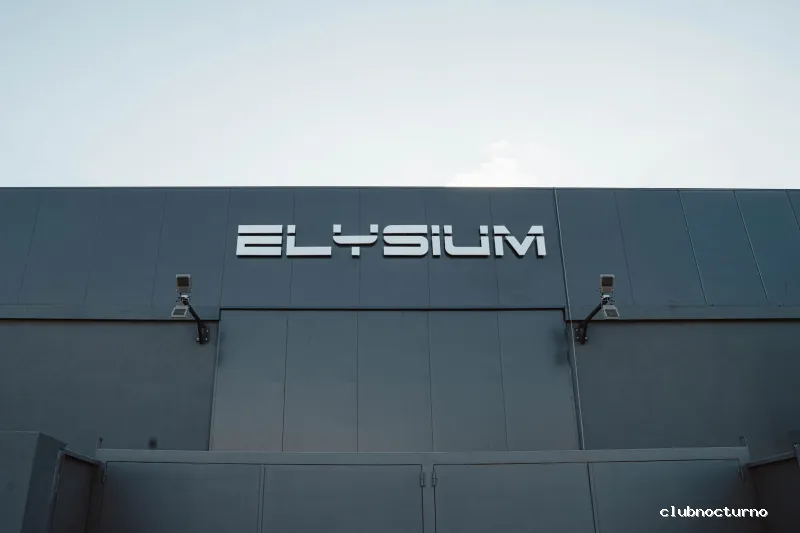 ELYSIUM SEVILLA