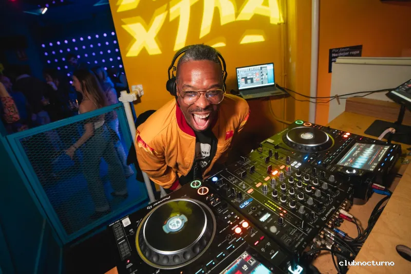 Xtra Lrge Playground