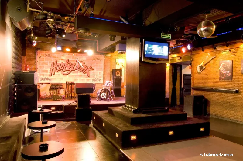 Sala Honky Tonk Bar