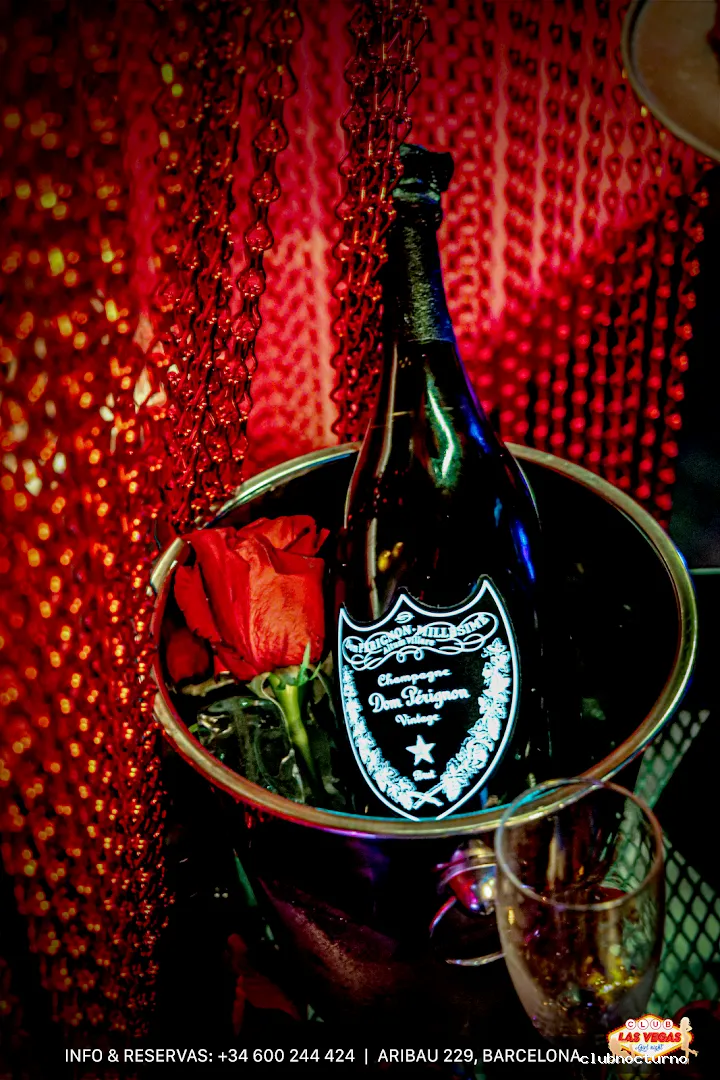 Strip Club Barcelona | Las Vegas Night Girl