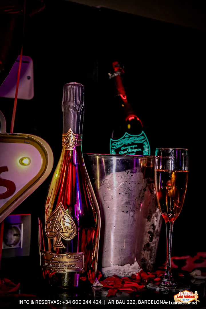 Strip Club Barcelona | Las Vegas Night Girl