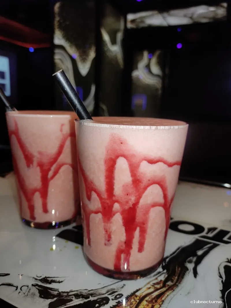 TomTom Cocktail & Shisha Lounge