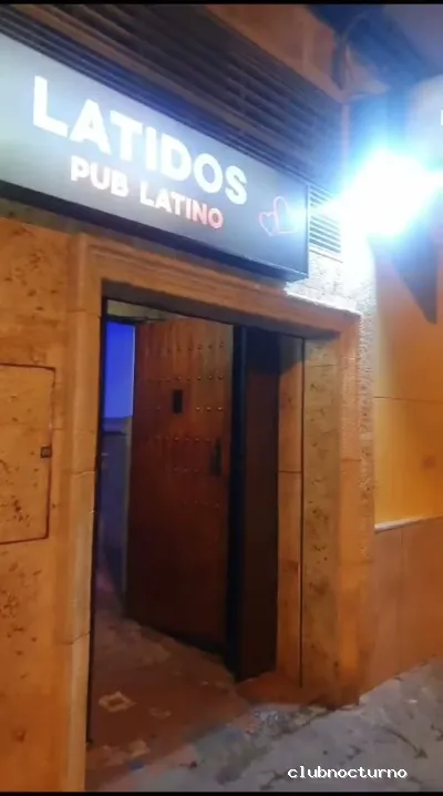 Latidos Pub Latino