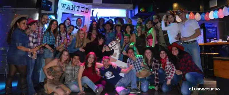 Enchufla Club de Salsa