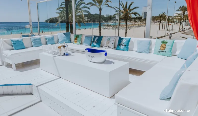 Oceans Calviá Beach