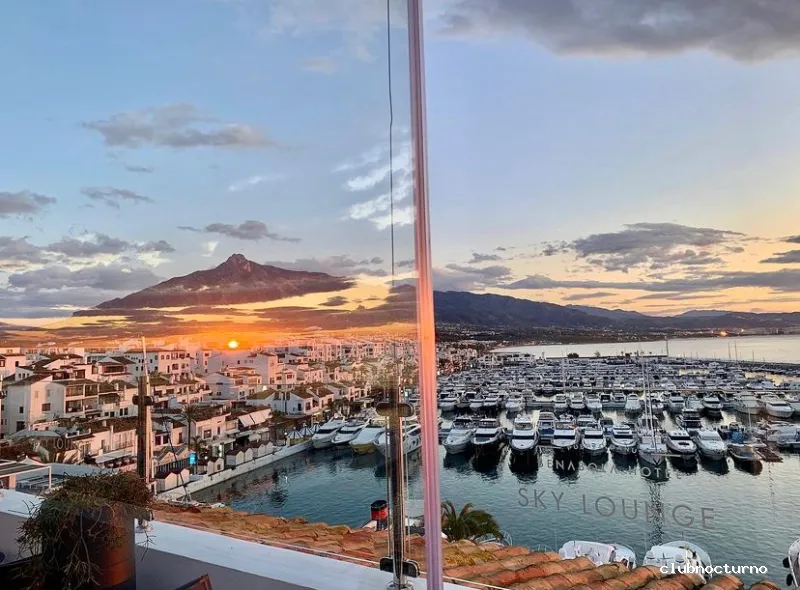 Benabola Sky Lounge Puerto Banús
