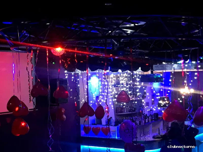 Pura vida scape club