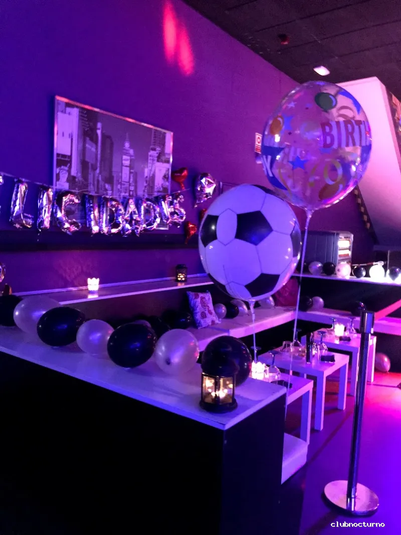 Pura vida scape club