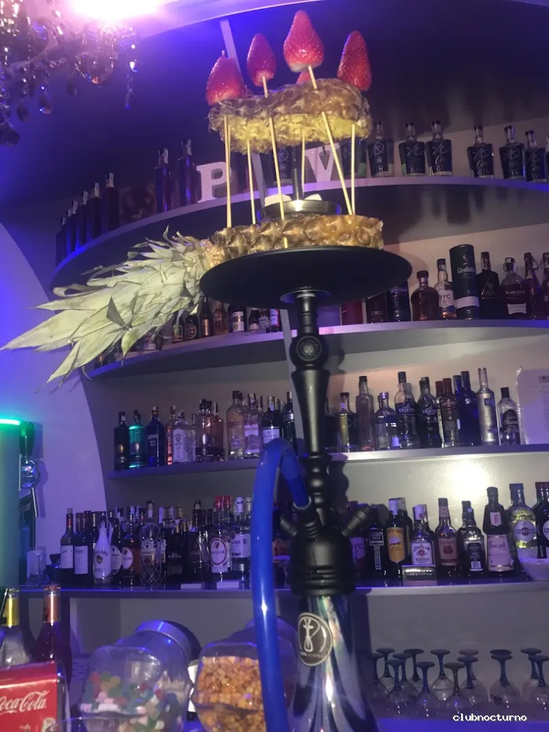 Pura vida scape club