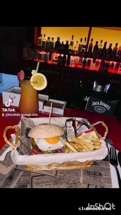 Kandinsky Lounge Club