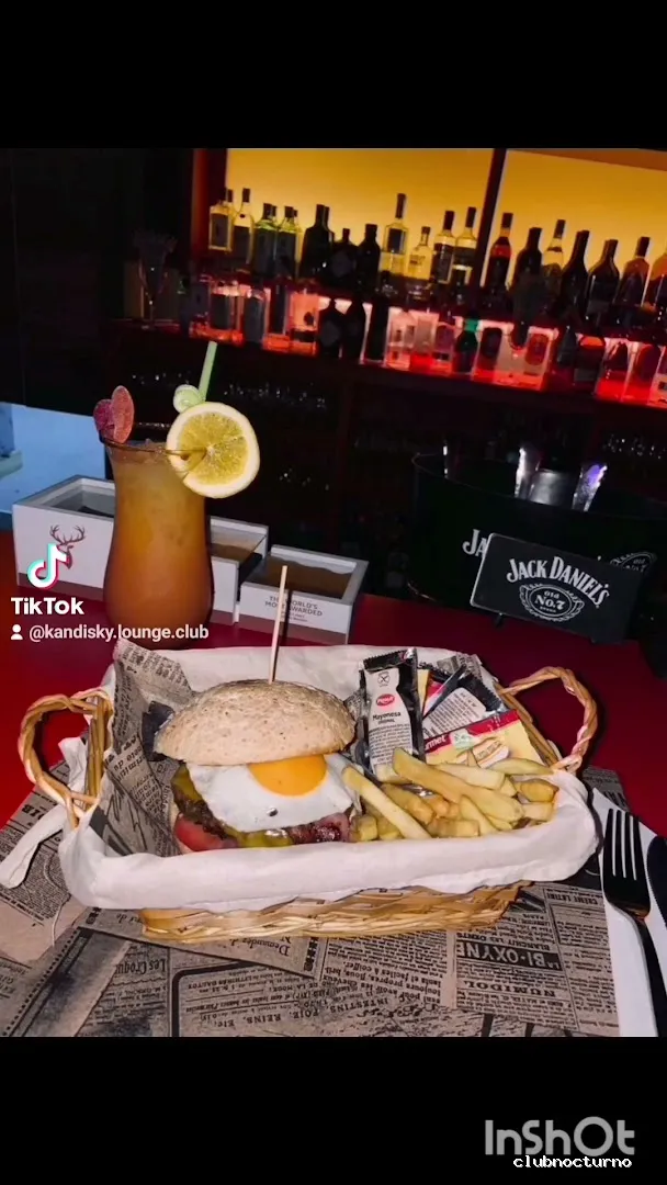 Kandinsky Lounge Club