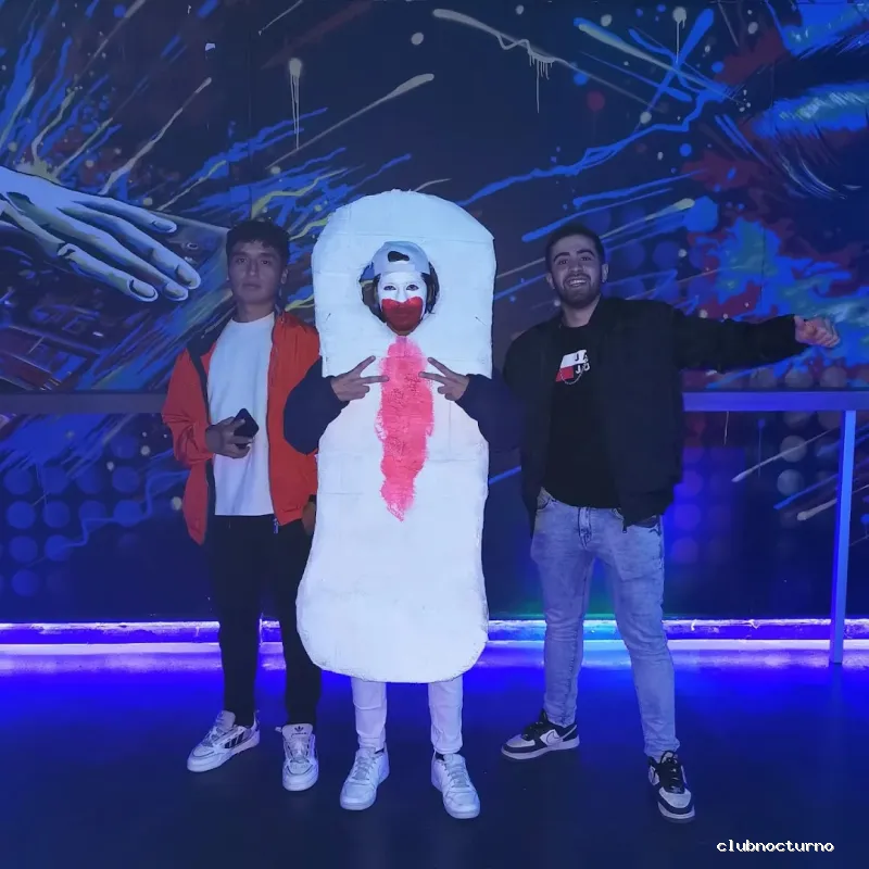 Kandinsky Lounge Club