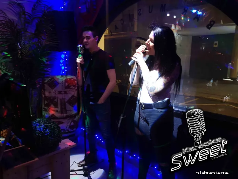 SWEET KARAOKE CALAFELL