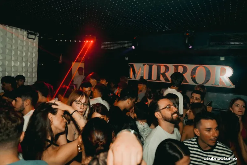 Mirror Night Club