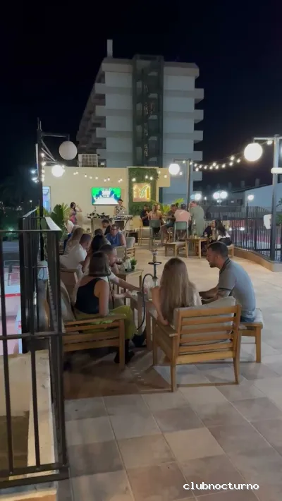 Mambo Lounge Bar Cocktails & Shisha