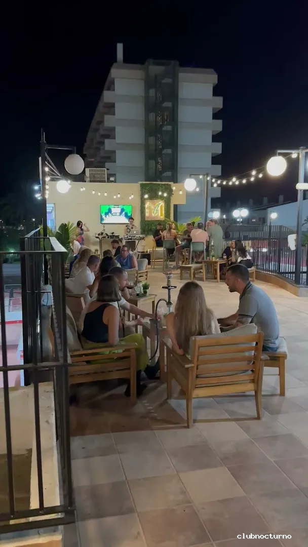 Mambo Lounge Bar Cocktails & Shisha